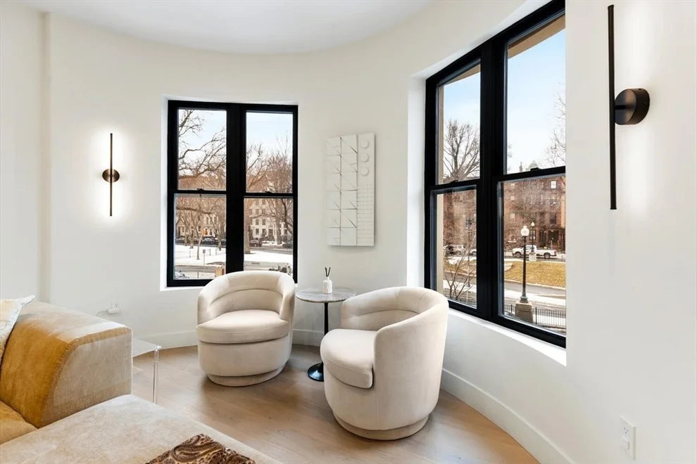 Unit for sale at 382 Commonwealth Ave, Boston, MA 02215