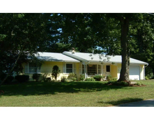 Unit for sale at 7 Craig Rd., Chelmsford, MA 01824