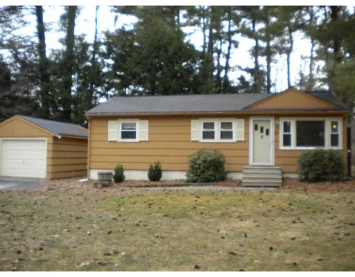 Unit for sale at 20 Shady Lane Ave, Northborough, MA 01532