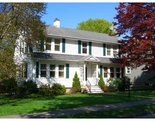 Unit for sale at 17 Ledyard St, Wellesley, MA 02481