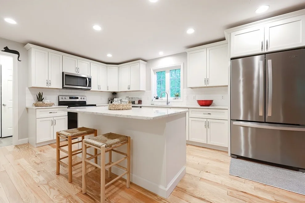 Unit for sale at 111 Arizona Ave, Holden, MA 01520