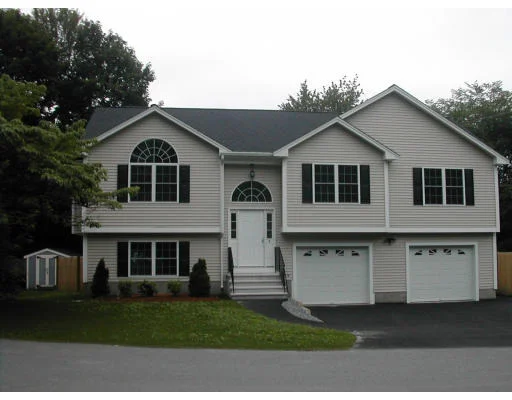 Unit for sale at 1 Fayerweather Street, Billerica, MA 01821