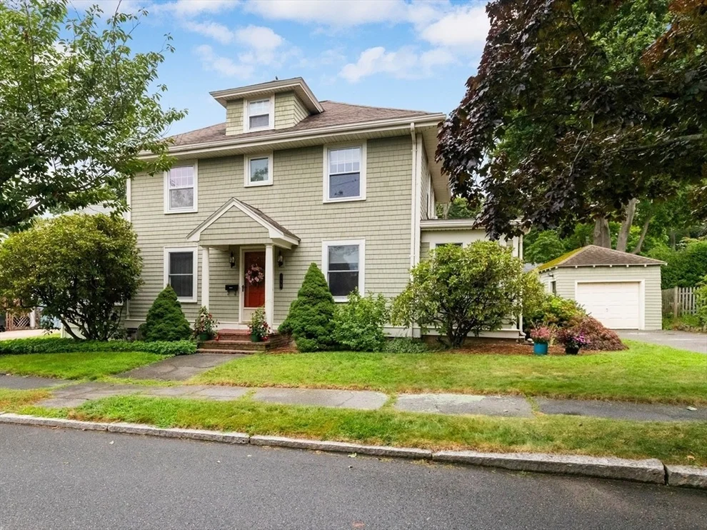 Unit for sale at 115 Aspen Rd, Swampscott, MA 01907