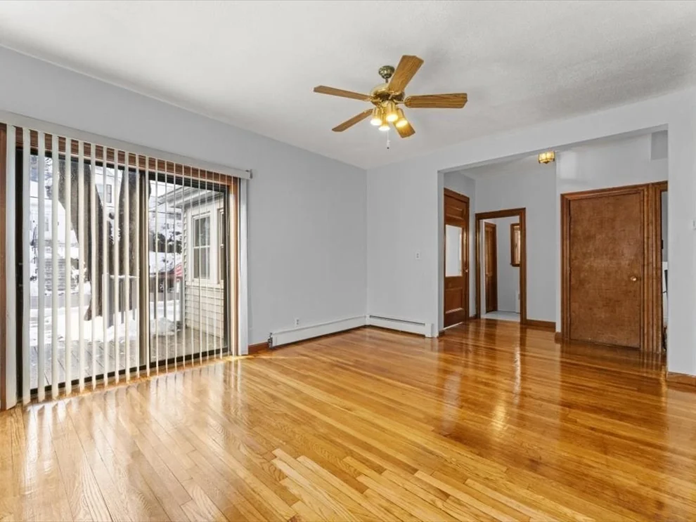 Unit for sale at 91 Maplewood Ave, Marlborough, MA 01752