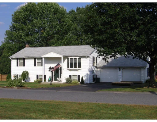 Unit for sale at 71 Dennison Hill Road, Southbridge, MA 01550