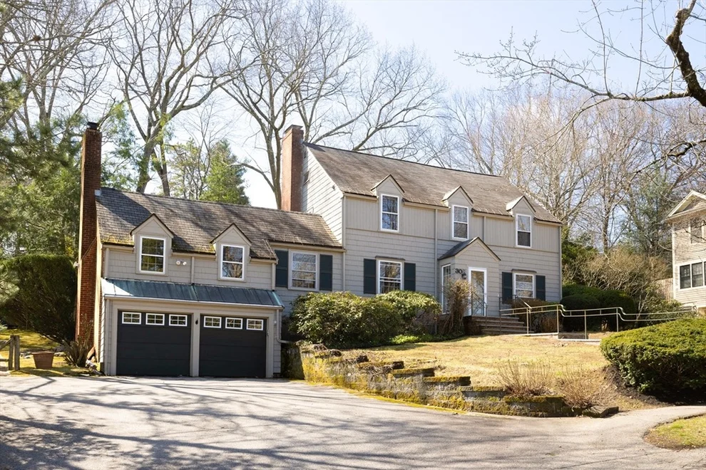 Unit for sale at 30 Brush Hill Rd, Newton, MA 02461