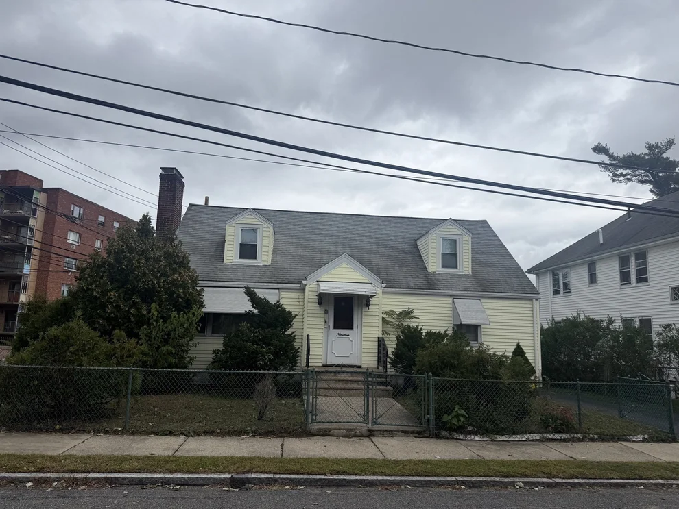 Unit for sale at 19 Brookdale Rd, Arlington, MA 02474