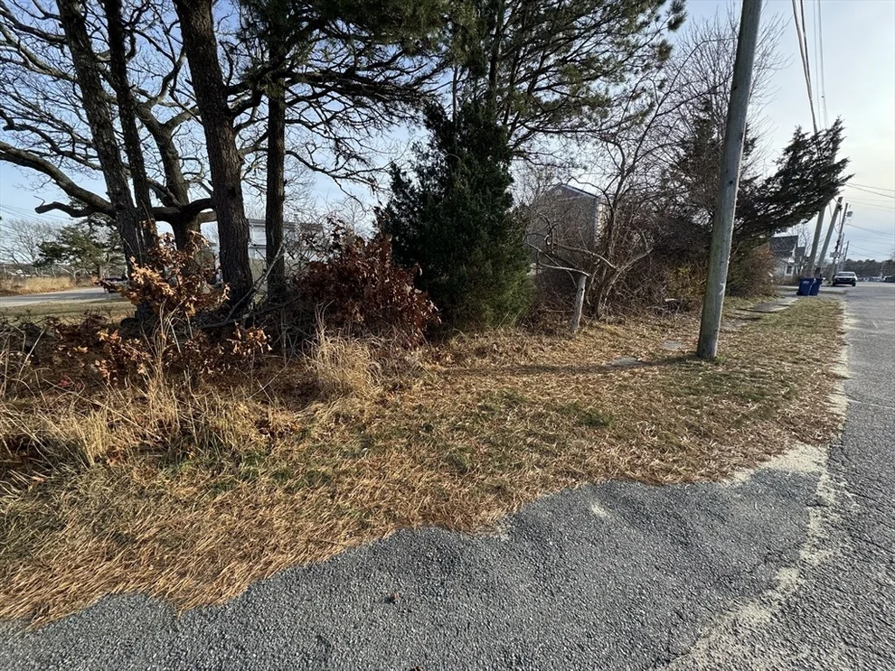 Unit for sale at 29 Camp St, Wareham, MA 02571
