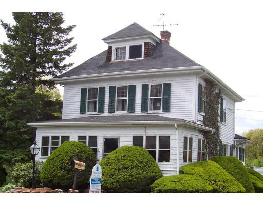Unit for sale at 810 Stevens Street, Marlborough, MA 01752
