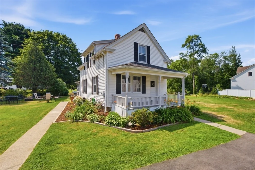 Unit for sale at 62 Pleasant St, Hopkinton, MA 01748