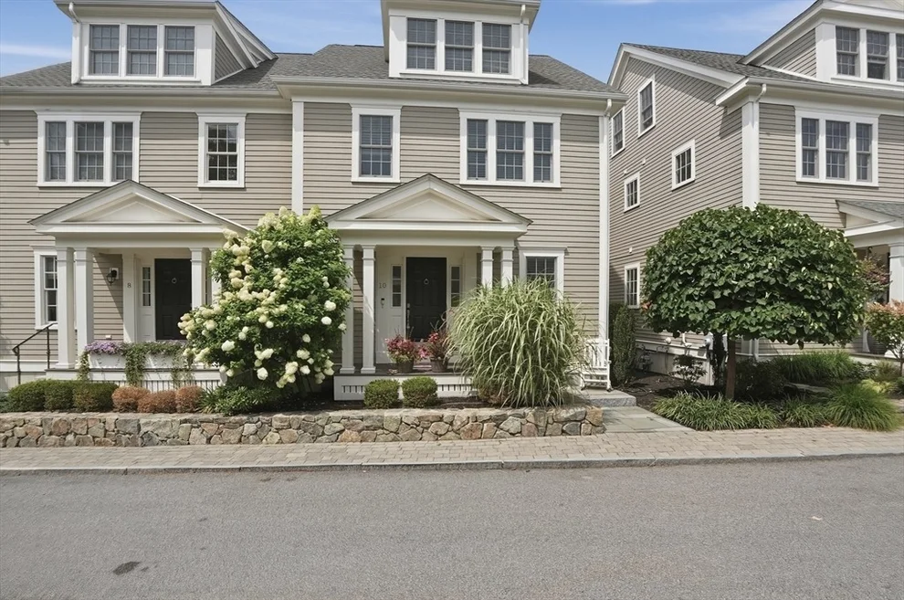 Unit for sale at 10 James Ln, Cohasset, MA 02025