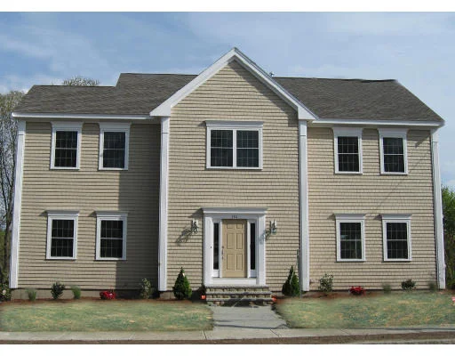Unit for sale at 184 Cross Street, Winchester, MA 01890