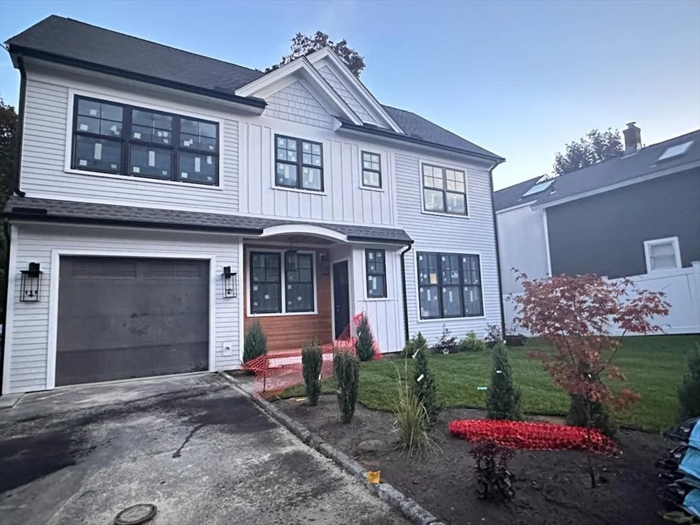 Unit for sale at 71 Woburn St, Lexington, MA 02420