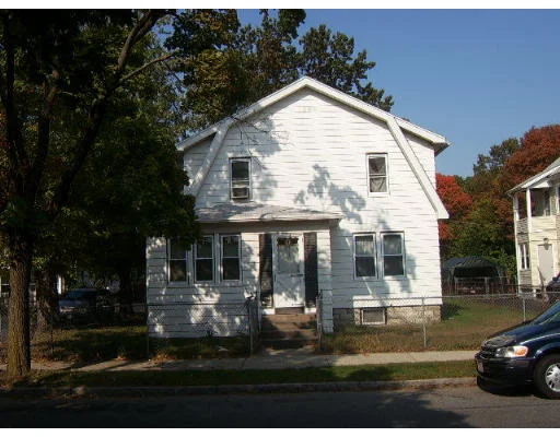 Unit for sale at 4 Langdon St, Springfield, MA 01104