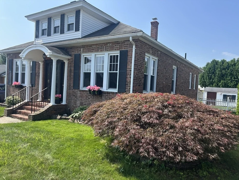 Unit for sale at 61 Catherine St, Chicopee, MA 01013