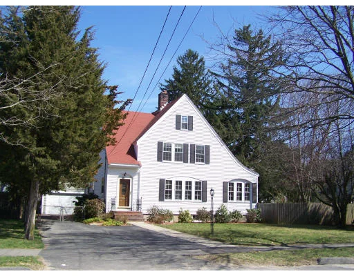 Unit for sale at 666 Webster St, Needham, MA 02492