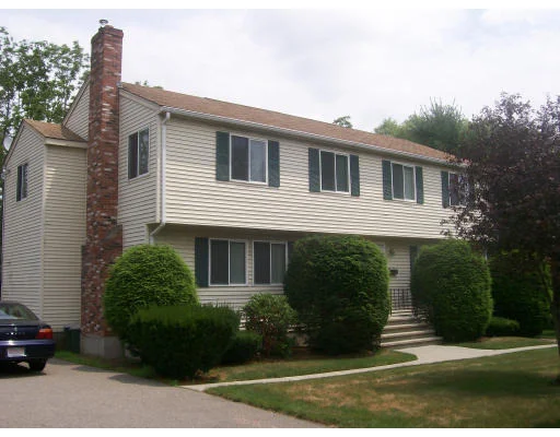 Unit for sale at 4 Hoover Rd, Walpole, MA 02081