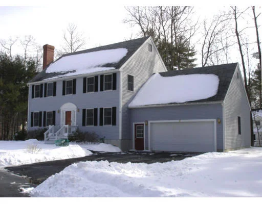 Unit for sale at 8 Willowdale Drive, Merrimac, MA 01860