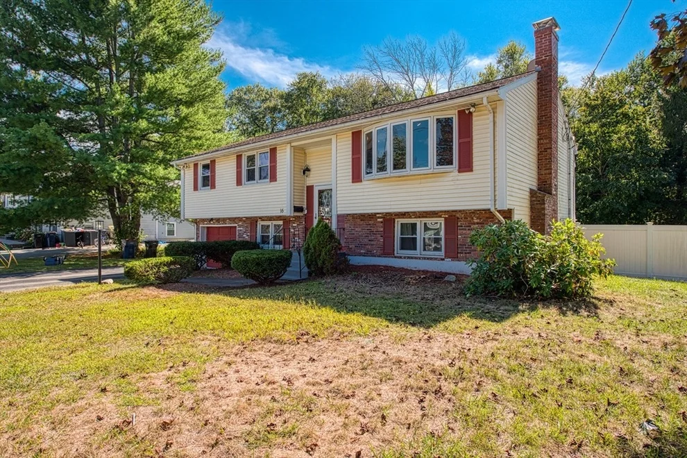 Unit for sale at 16 Indian Ln, Sharon, MA 02067