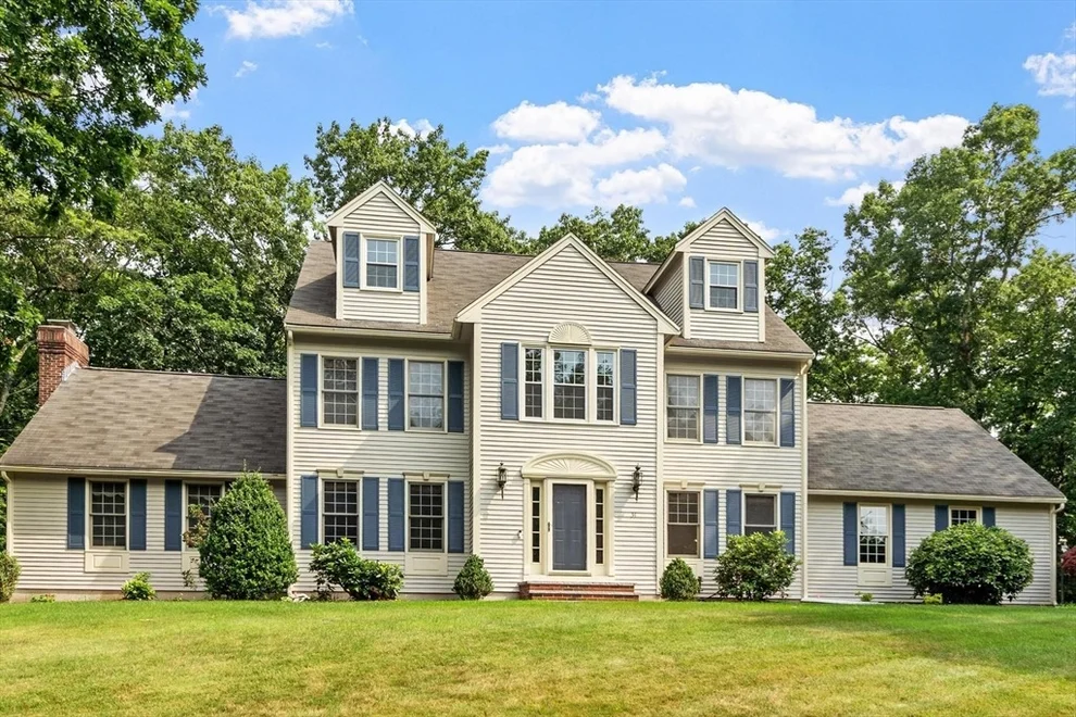 Unit for sale at 34 Arrowwood St, Methuen, MA 01844