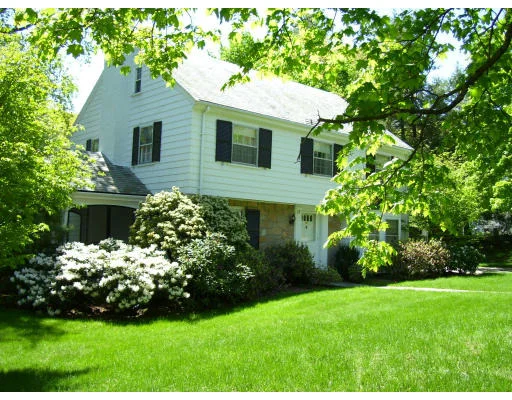 Unit for sale at 23 Fiske Road, Wellesley, MA 02481