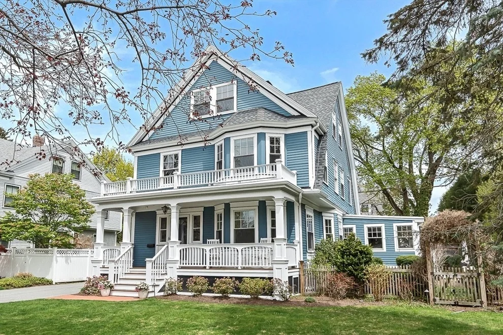 Unit for sale at 15 Yale St, Winchester, MA 01890