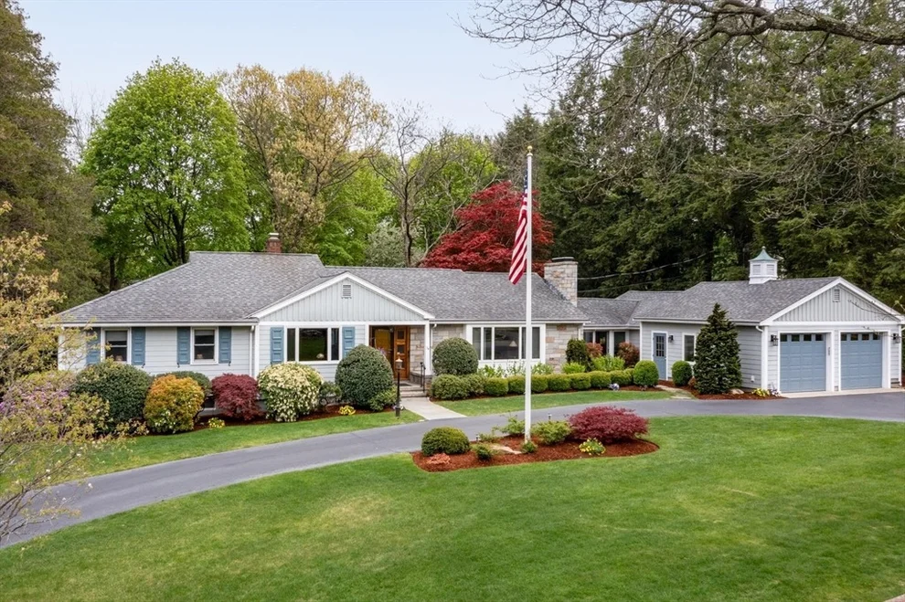 Unit for sale at 34 Swan Road, Winchester, MA 01890