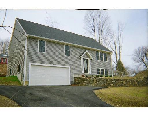 Unit for sale at 31 Yukon Ave, Worcester, MA 01605