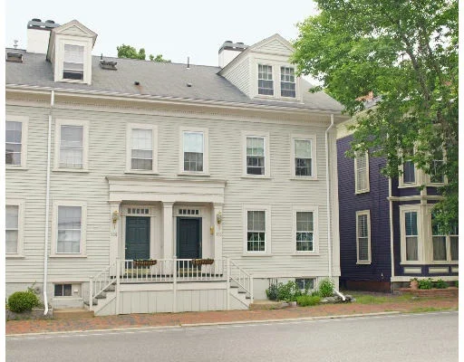 Unit for sale at 156A High Street, Newburyport, MA 01950