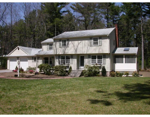 Unit for sale at 14 Charlotte Drive, Andover, MA 01810