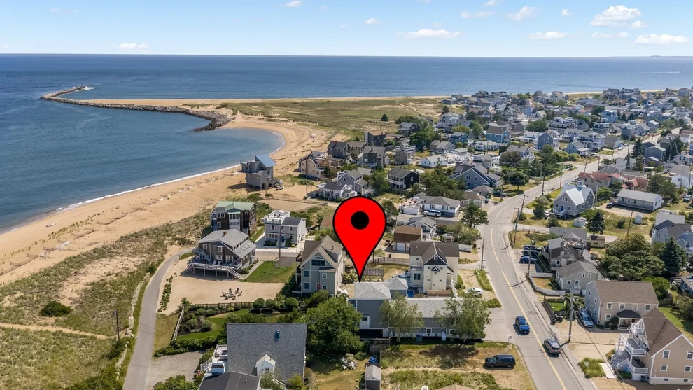 Unit for sale at 230 Northern Blvd, Newburyport, MA 01950