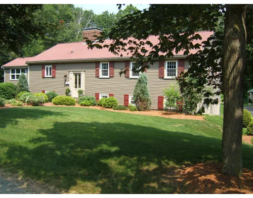 Unit for sale at 2 Candlewood Road, Lynnfield, MA 01940