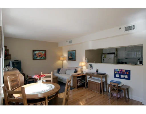Unit for sale at 275 Cypress St, Brookline, MA 02445