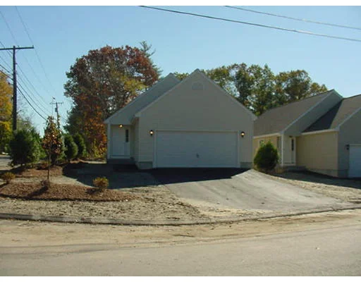 Unit for sale at 7 Royal Ave, Dracut, MA 01826