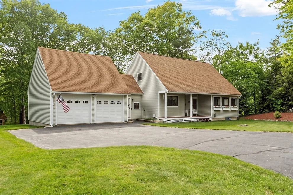 Unit for sale at 941 Doe Valley Road, Athol, MA 01331