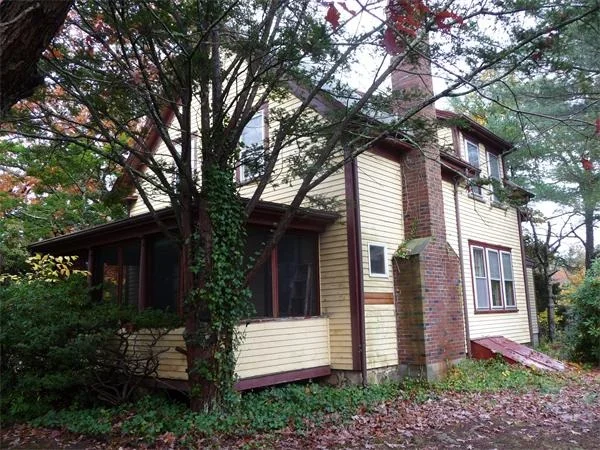Unit for sale at 113 Main Street, Marion, MA 02738