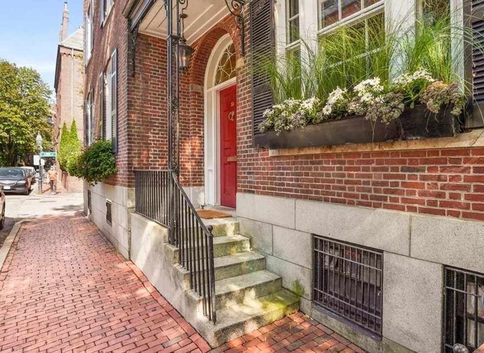 Unit for sale at 50 Brimmer St, Boston, MA 02108