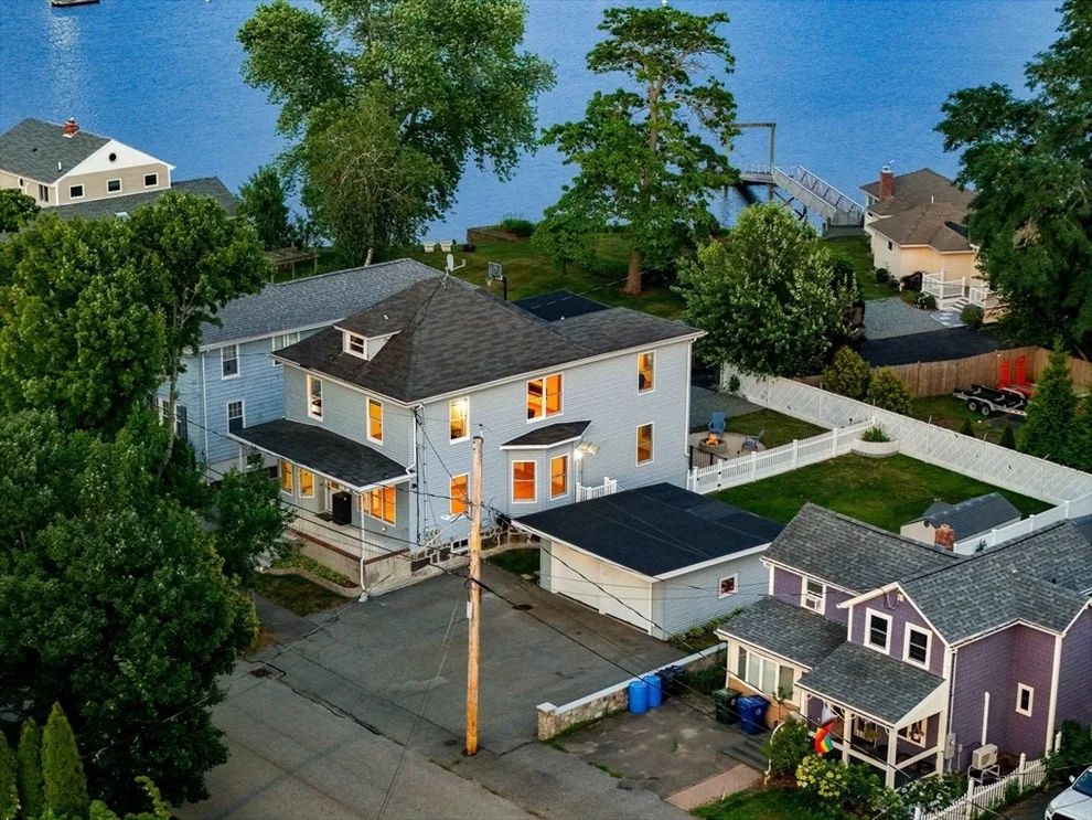 Unit for sale at 31 Bates St, Danvers, MA 01923