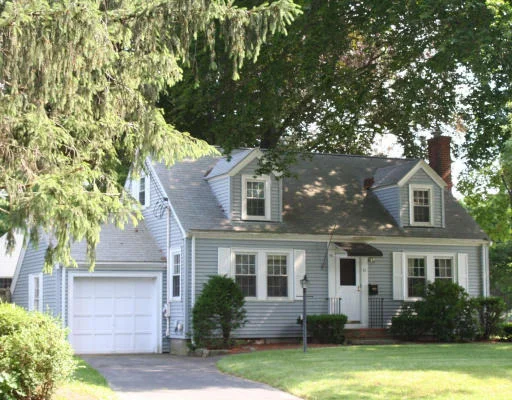 Unit for sale at 81 Elm St., Stoneham, MA 02180