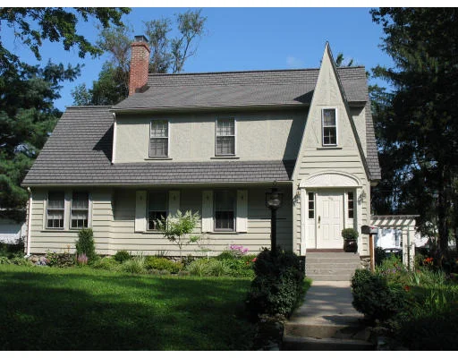 Unit for sale at 99 Spring Street, Shrewsbury, MA 01545