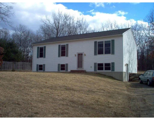 Unit for sale at 60 Old Douglas Rd, Webster, MA 01570
