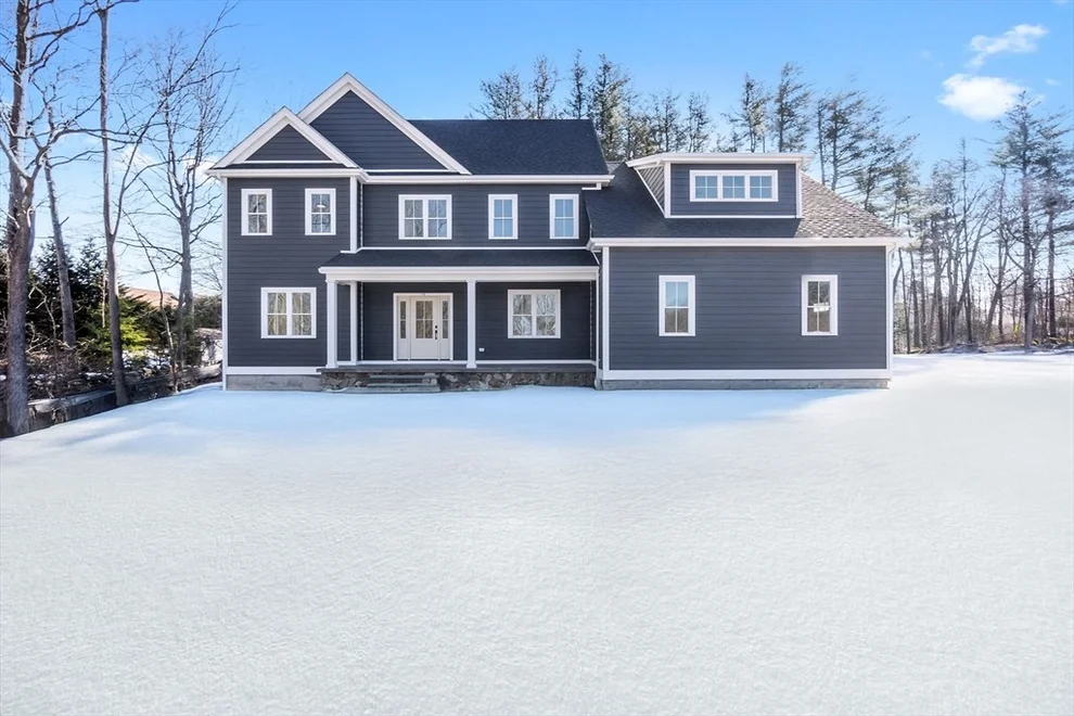 Unit for sale at 10 Chatham Lane, Danvers, MA 01923