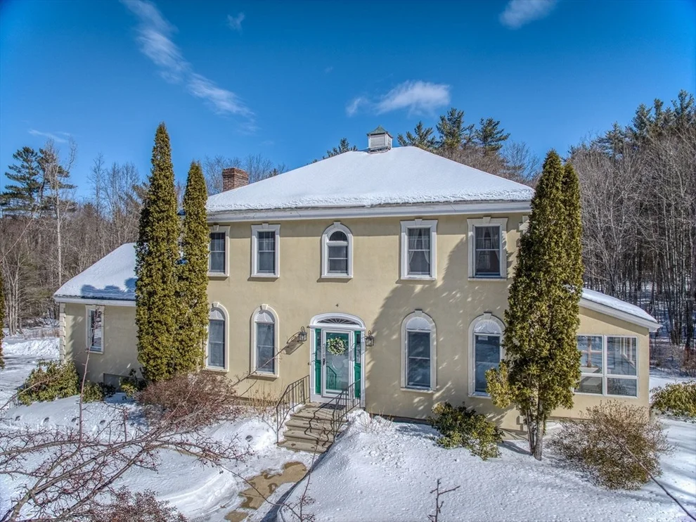 Unit for sale at 51 Brooks Rd, Winchendon, MA 01475