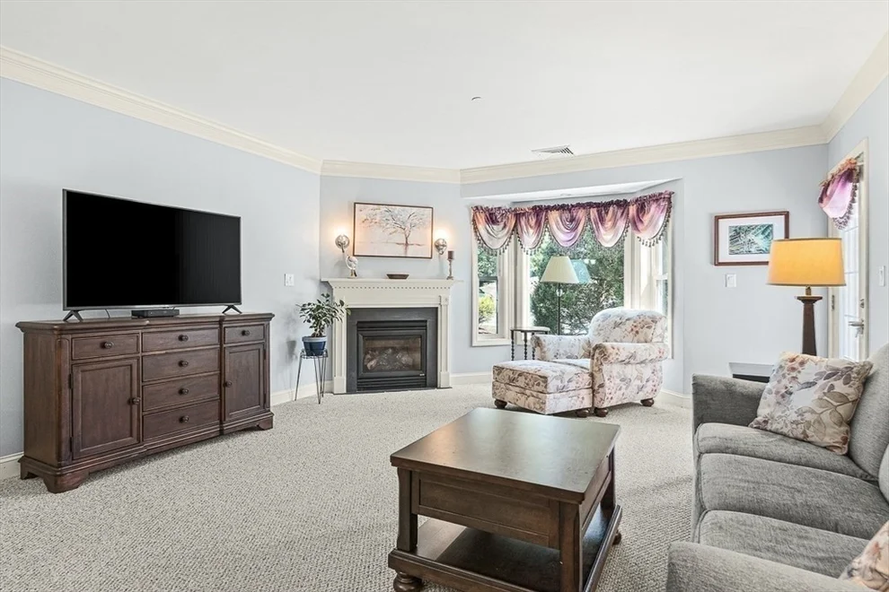 Unit for sale at 490 Main St, Northborough, MA 01532