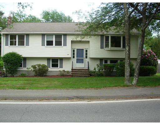 Unit for sale at 280 Mechanic Street, Canton, MA 02021