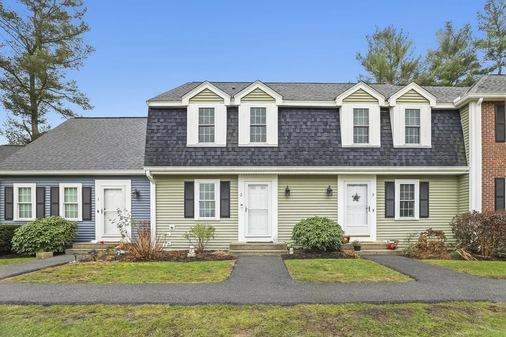 Unit for sale at 585 Turnpike St, Easton, MA 02356