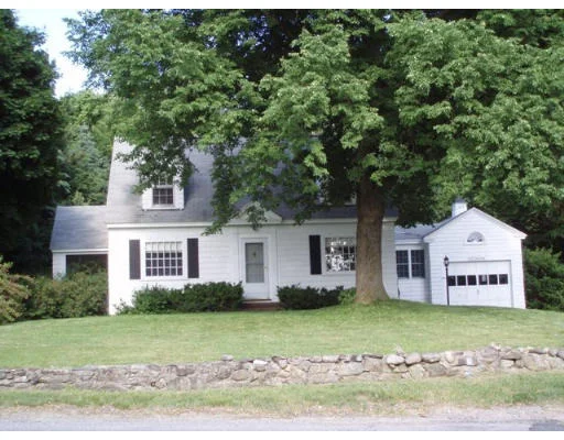 Unit for sale at 715 Trull Rd, Tewksbury, MA 01876