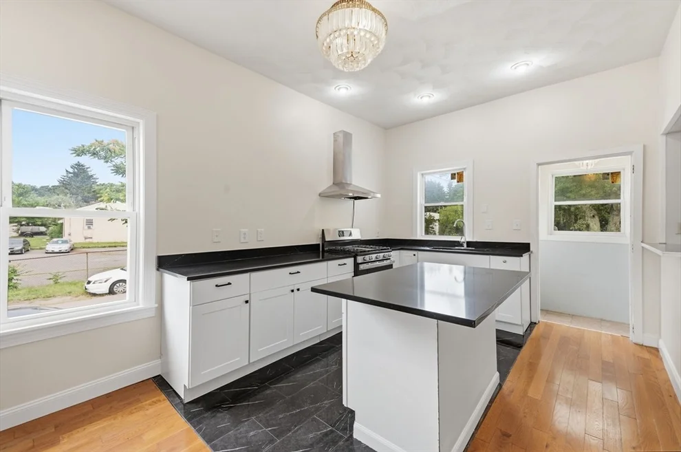 Unit for sale at 222 Hamilton St, Saugus, MA 01906