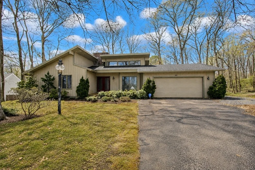 Unit for sale at 60 Redwood Cir, Mashpee, MA 02649