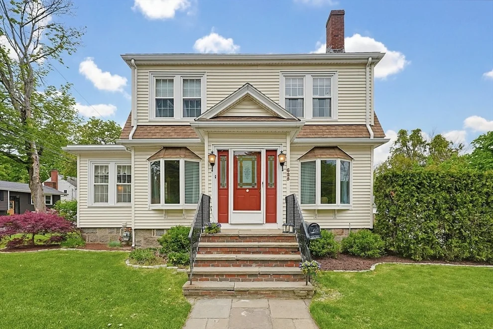 Unit for sale at 625 Canton Ave, Milton, MA 02186